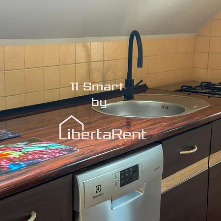 11 Smart By Libertarent *